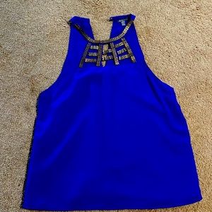 Sleeveless blouse